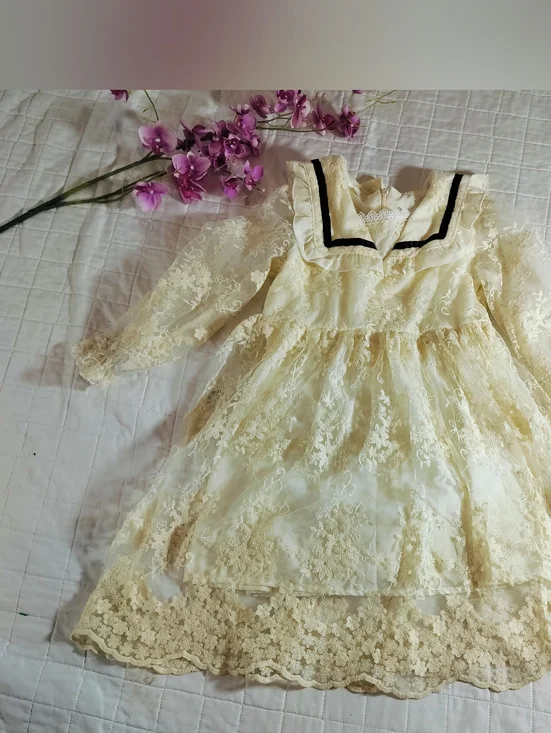 & Other Stories Cream Lace Long-Sleeve Girls Dress with Black Trim - Picture 2 of 6